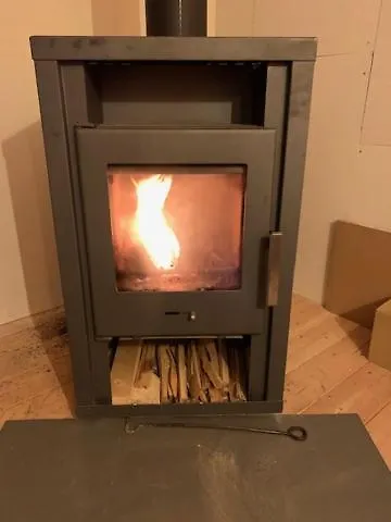 Waldhütte * Grebenstein